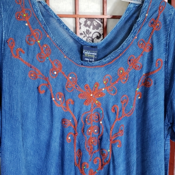 Embroidered boho hippie one size top - Picture 2 of 5